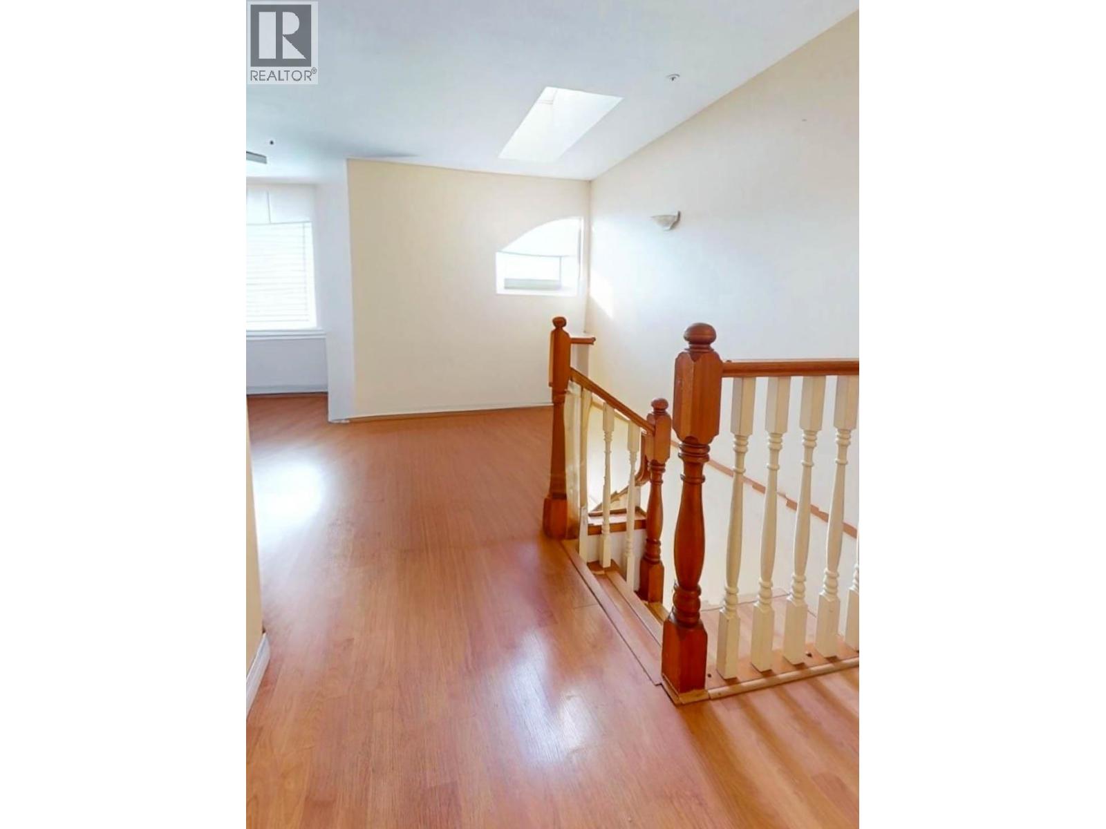 7138 Fraser Street Property Photo 8