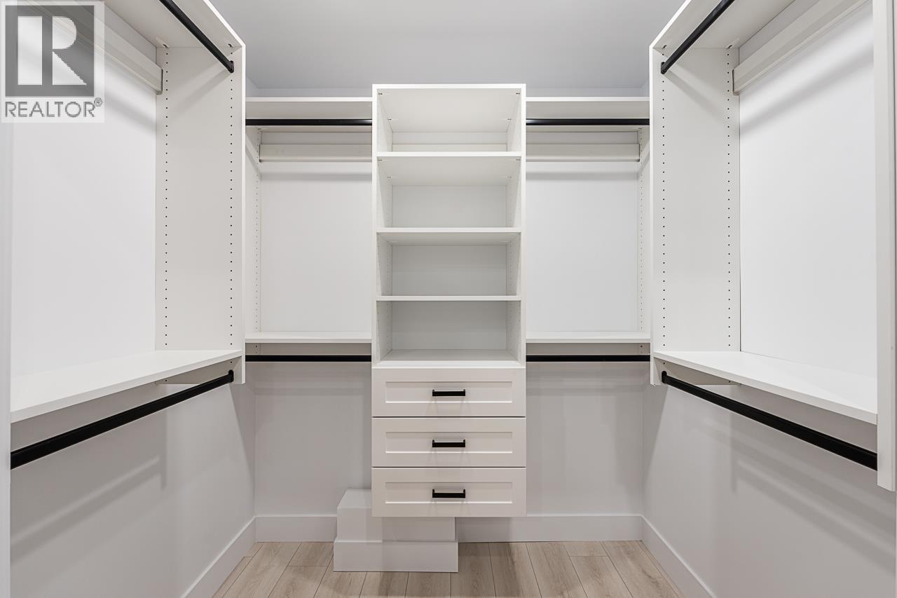 531 Greenway Avenue Property Photo 14
