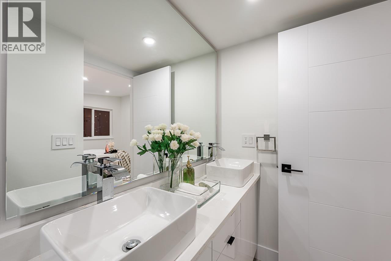 531 Greenway Avenue Property Photo 16