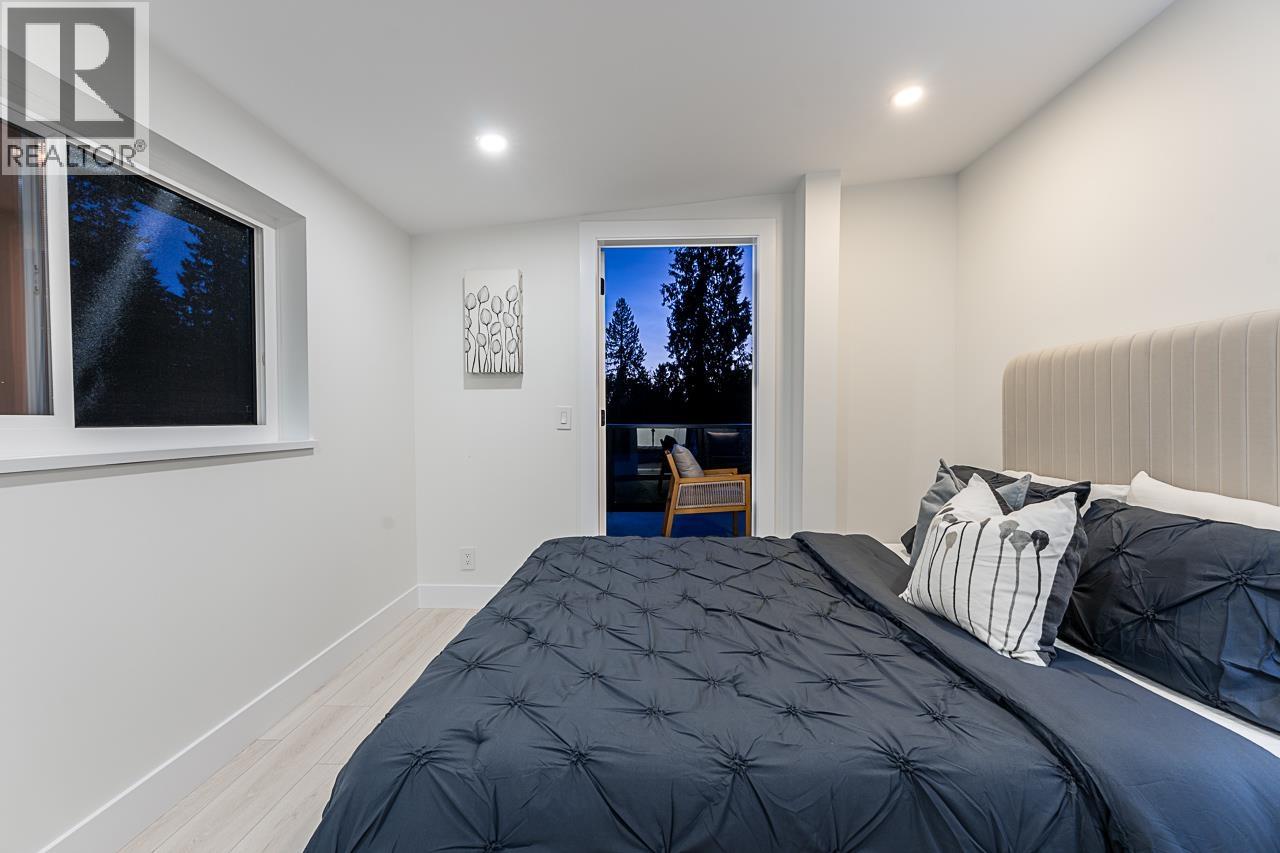531 Greenway Avenue Property Photo 17