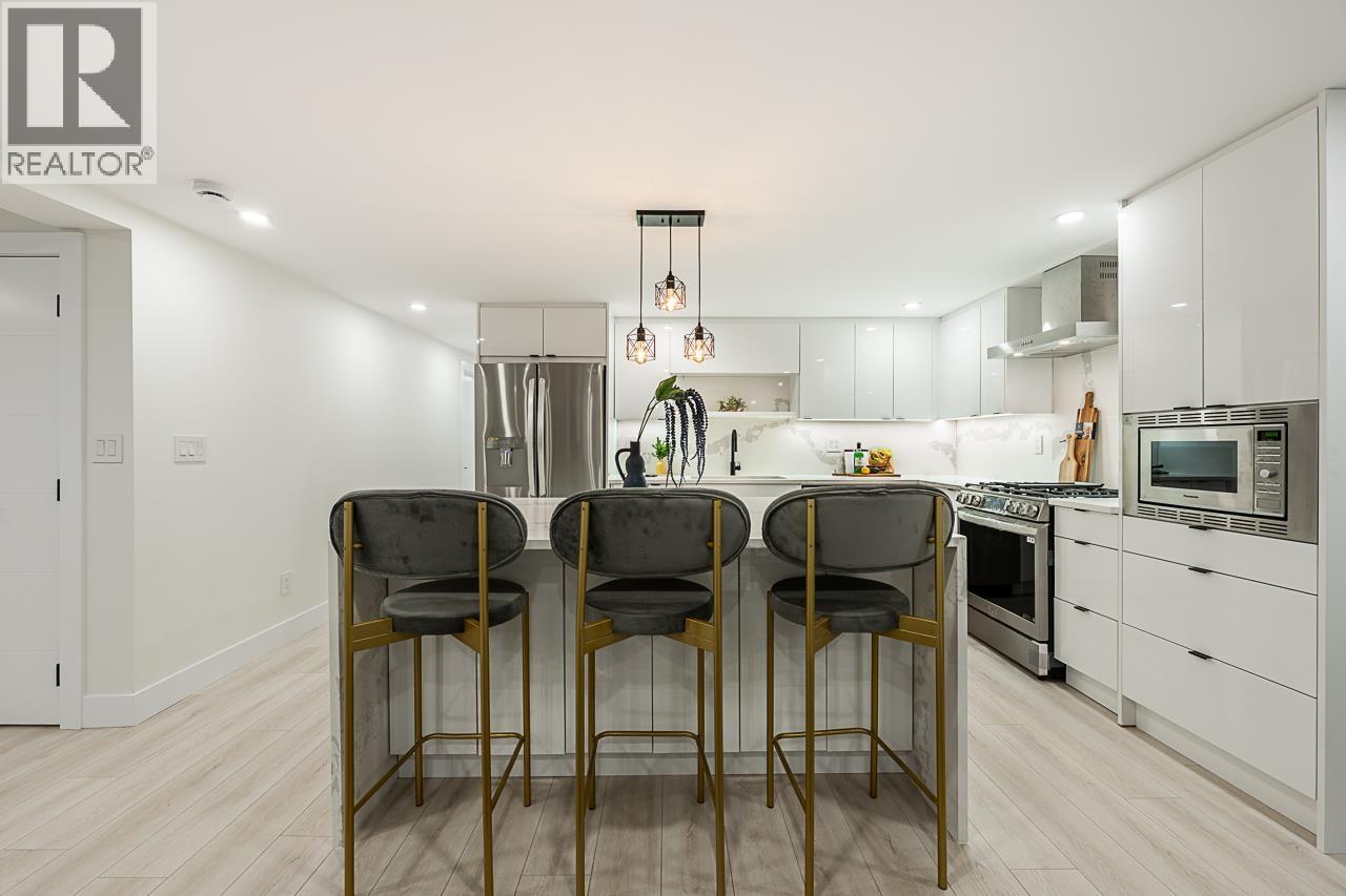 531 Greenway Avenue Property Photo 32