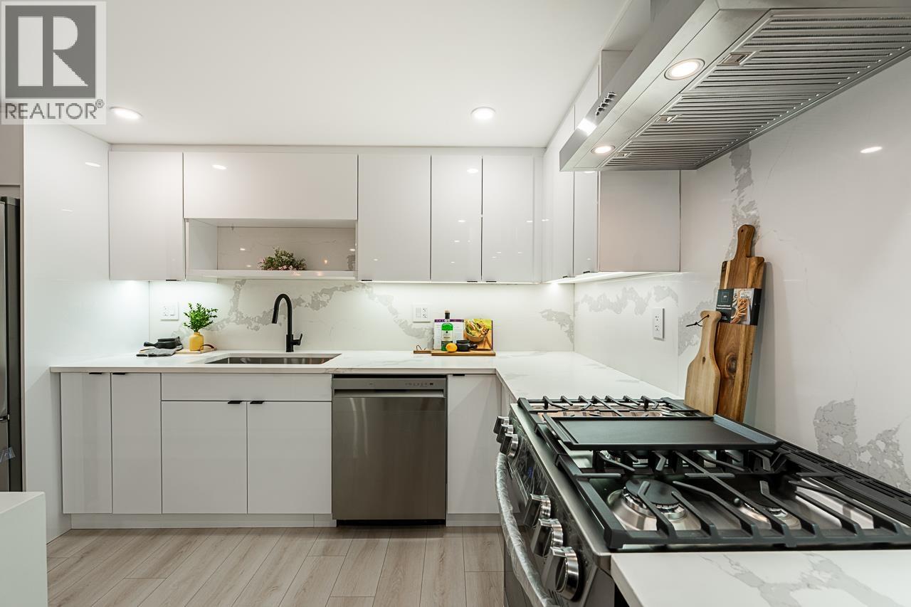 531 Greenway Avenue Property Photo 33