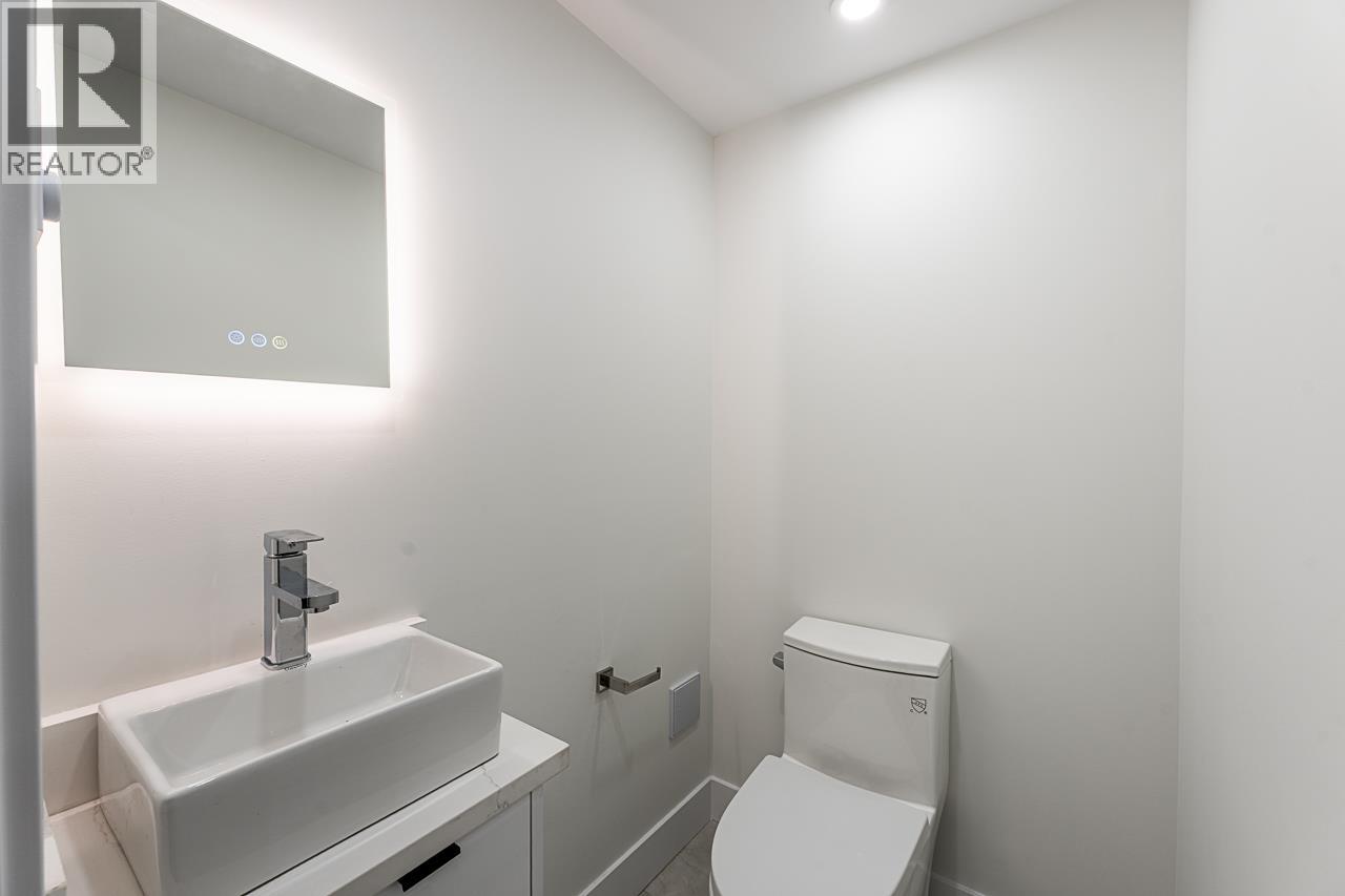 531 Greenway Avenue Property Photo 38