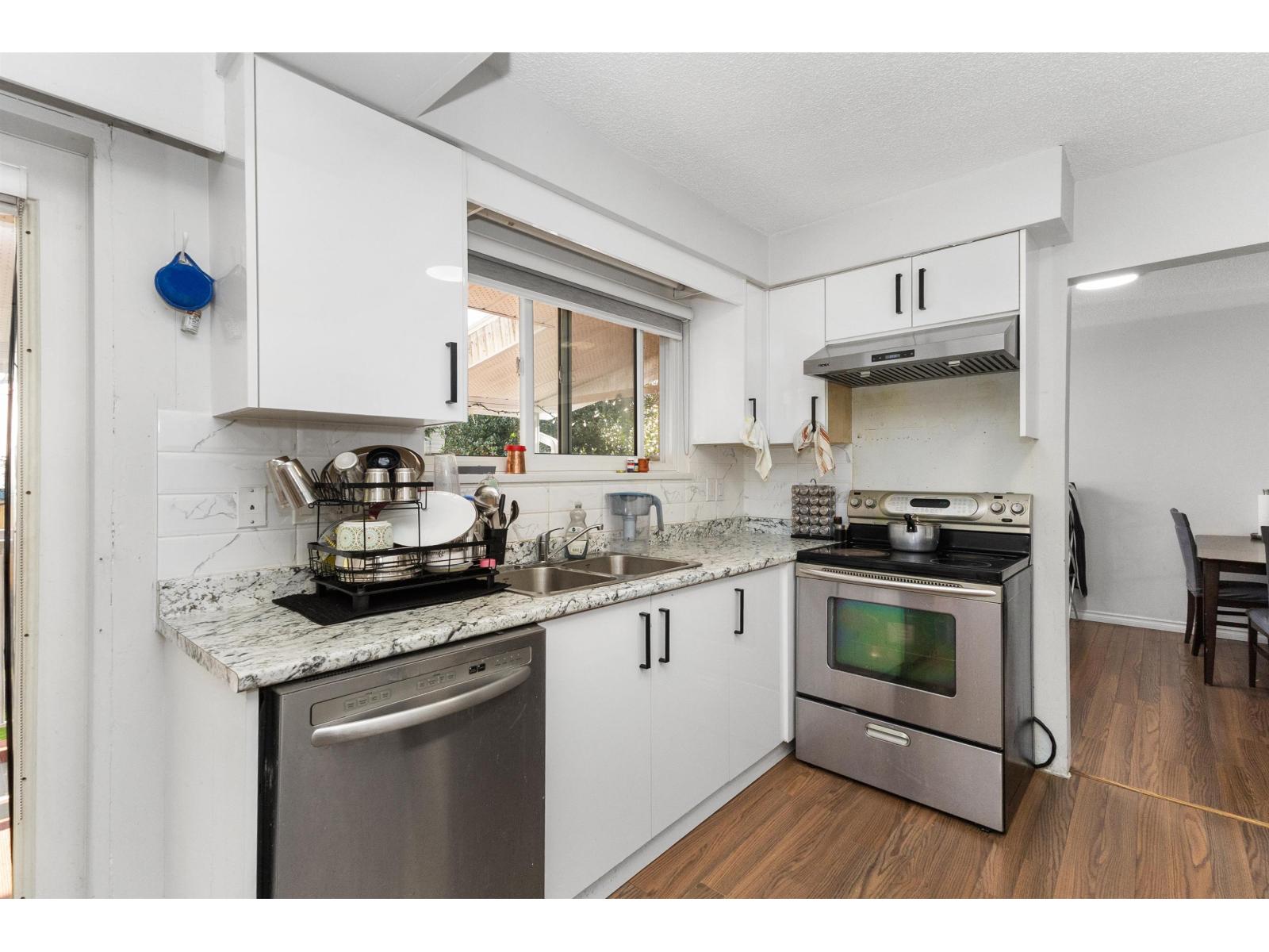 4660 202 Street Property Photo 5