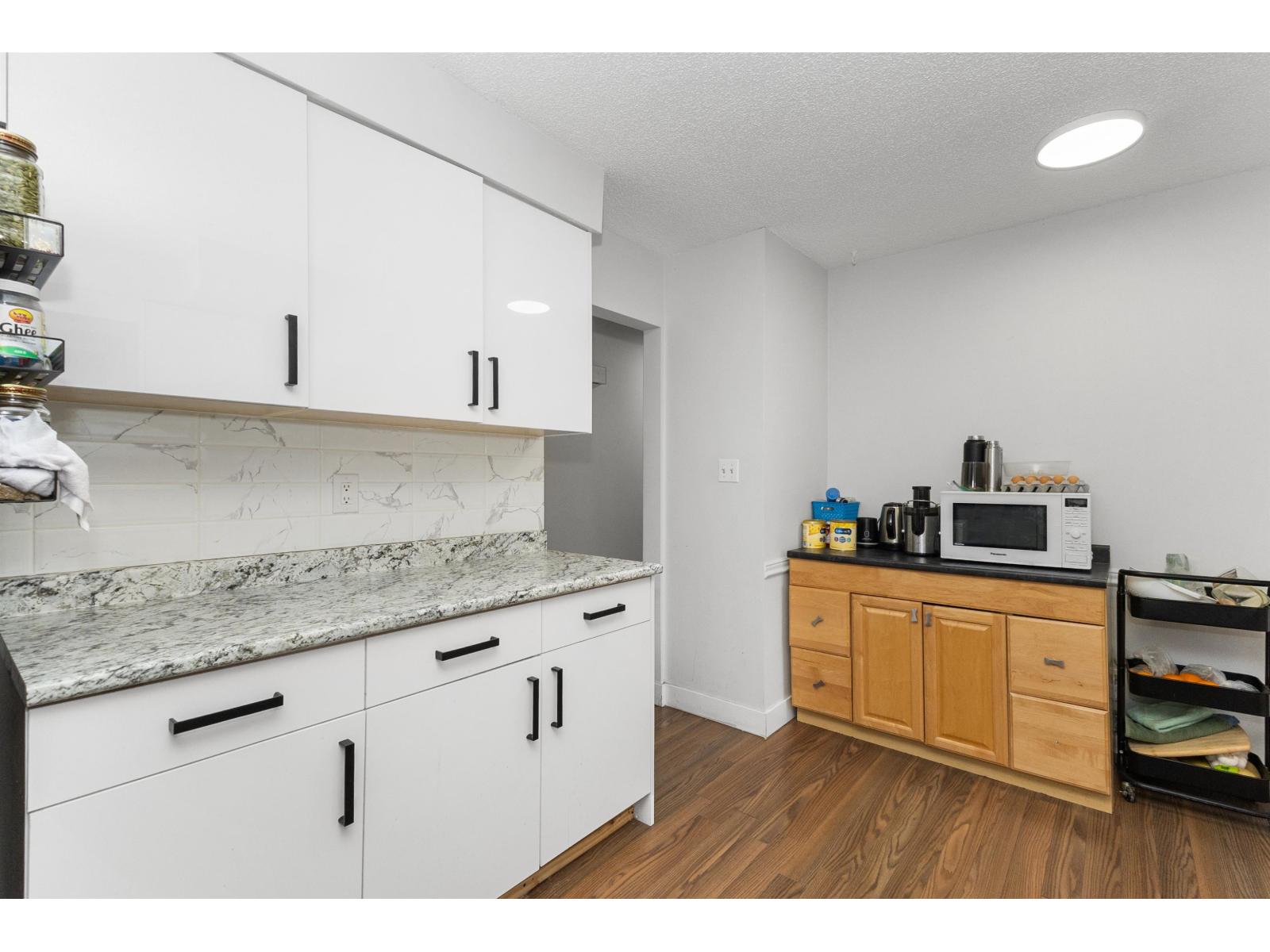 4660 202 Street Property Photo 8