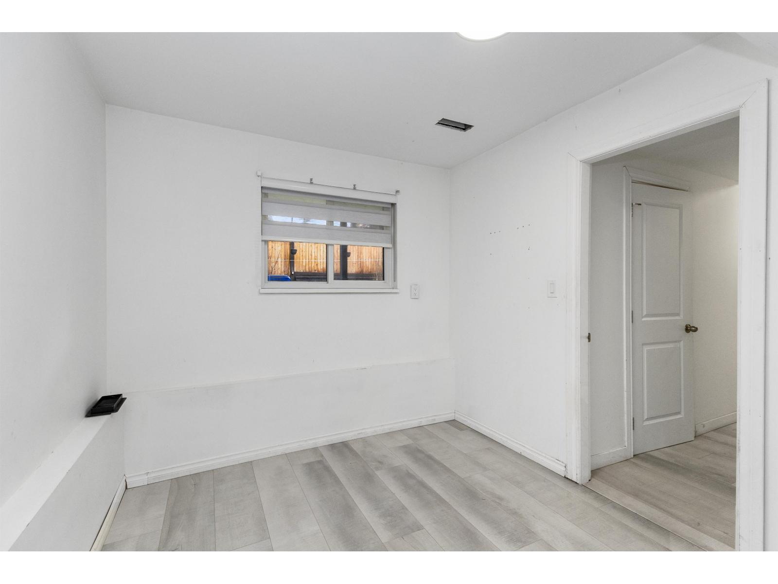 4660 202 Street Property Photo 13