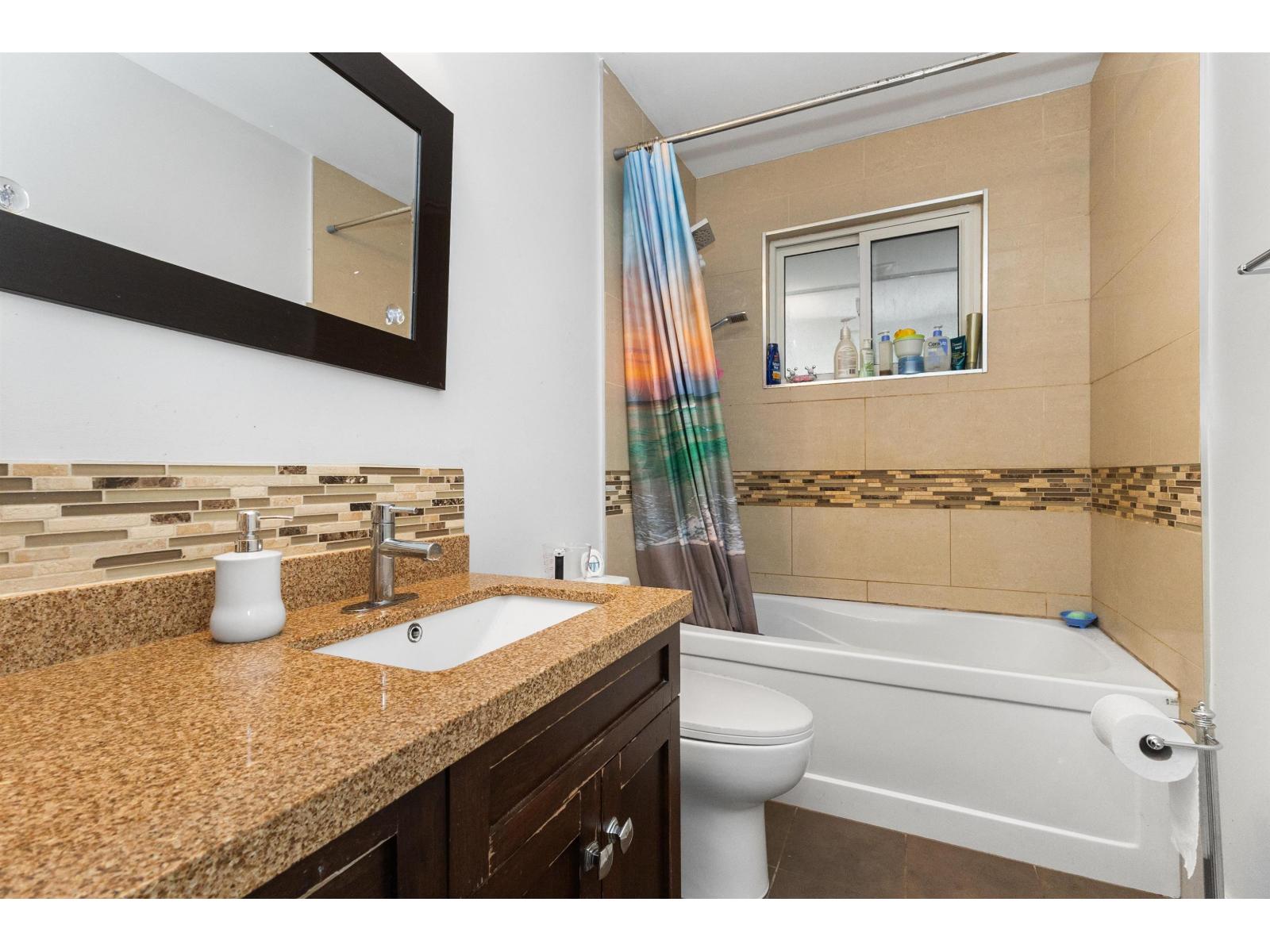 4660 202 Street Property Photo 20