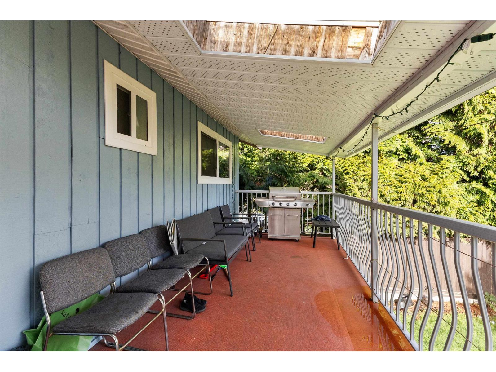 4660 202 Street Property Photo 25