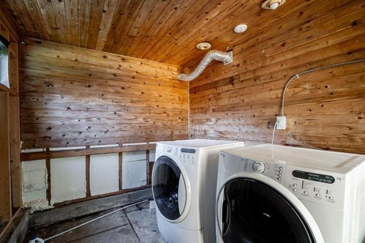 4660 202 Street Property Photo 34