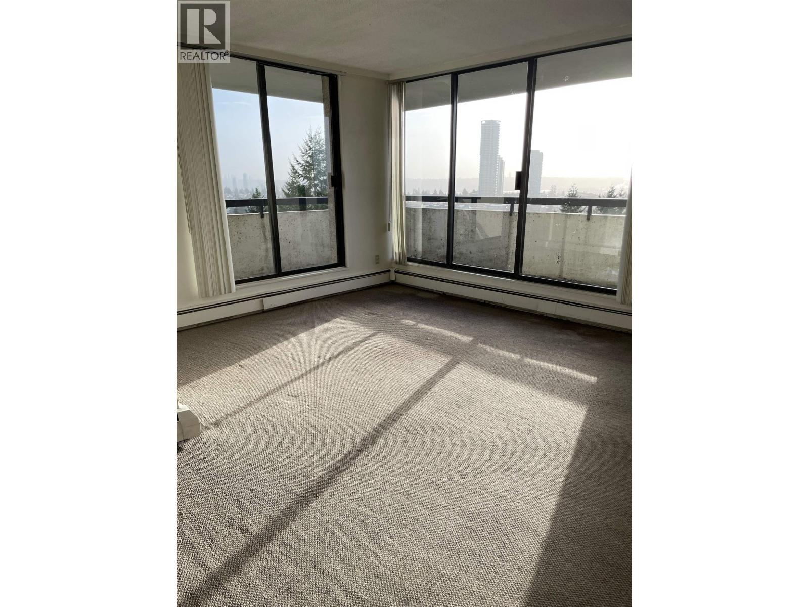 1102 7171 Beresford Street Property Photo 6