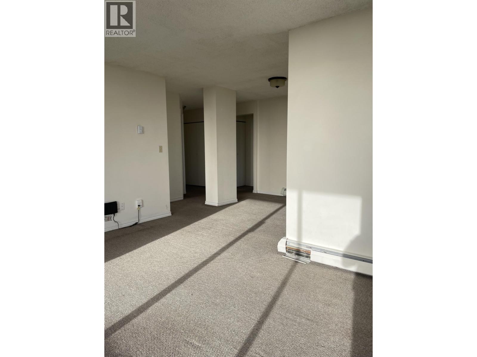 1102 7171 Beresford Street Property Photo 7
