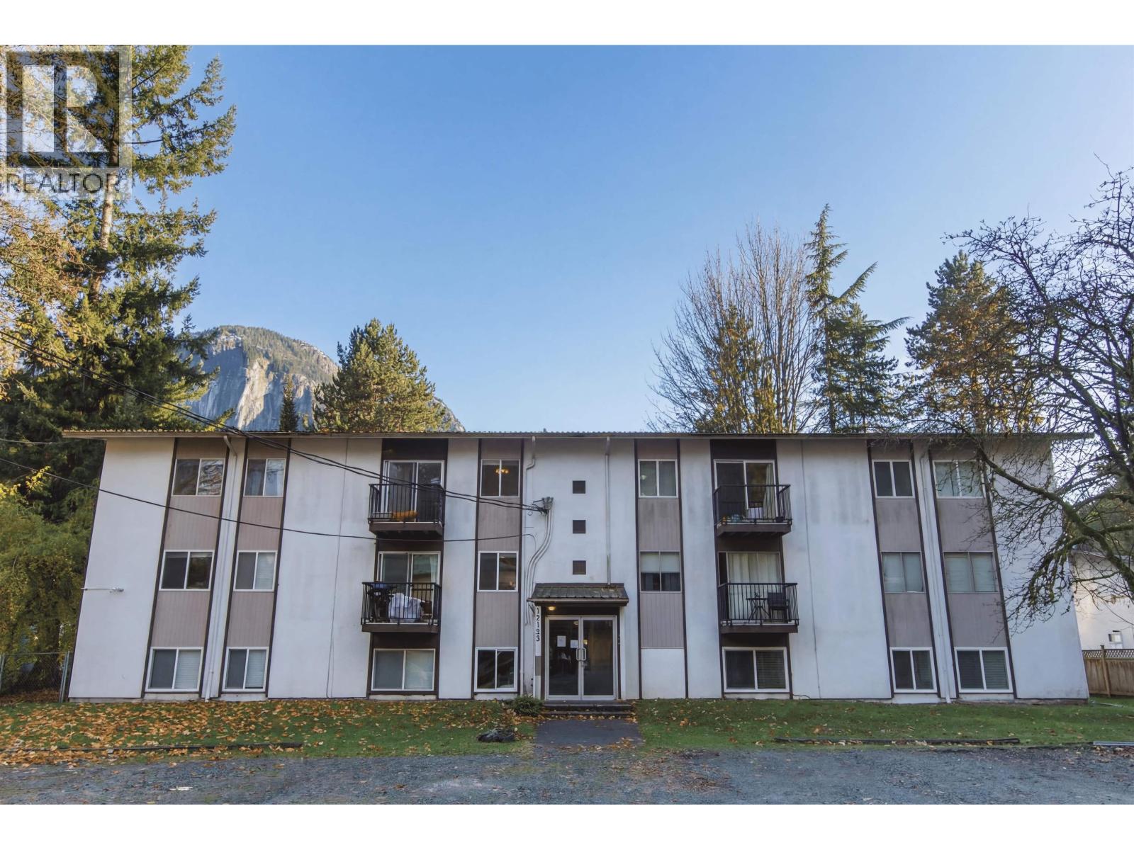 54 38185 Westway Avenue Property Photo 1