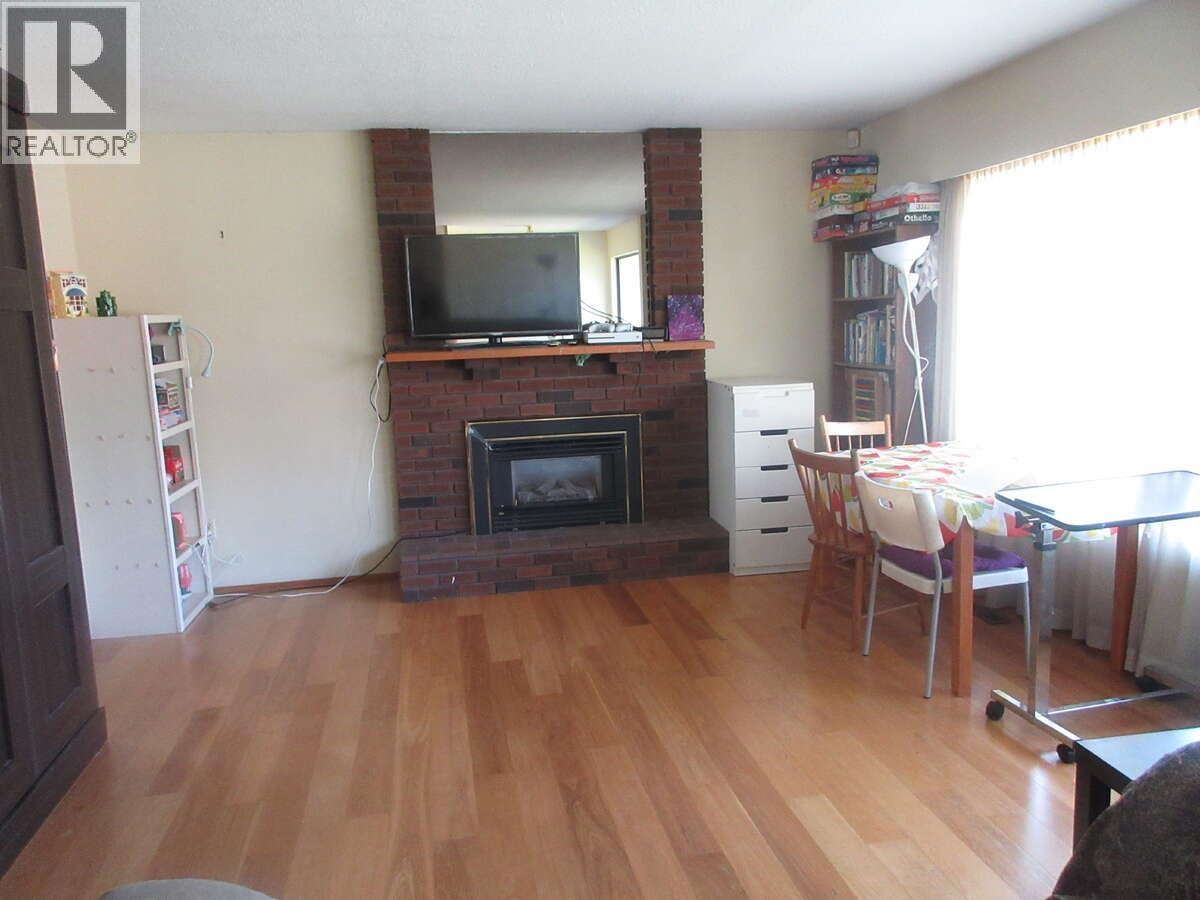 1940 Dublin Street Property Photo 3