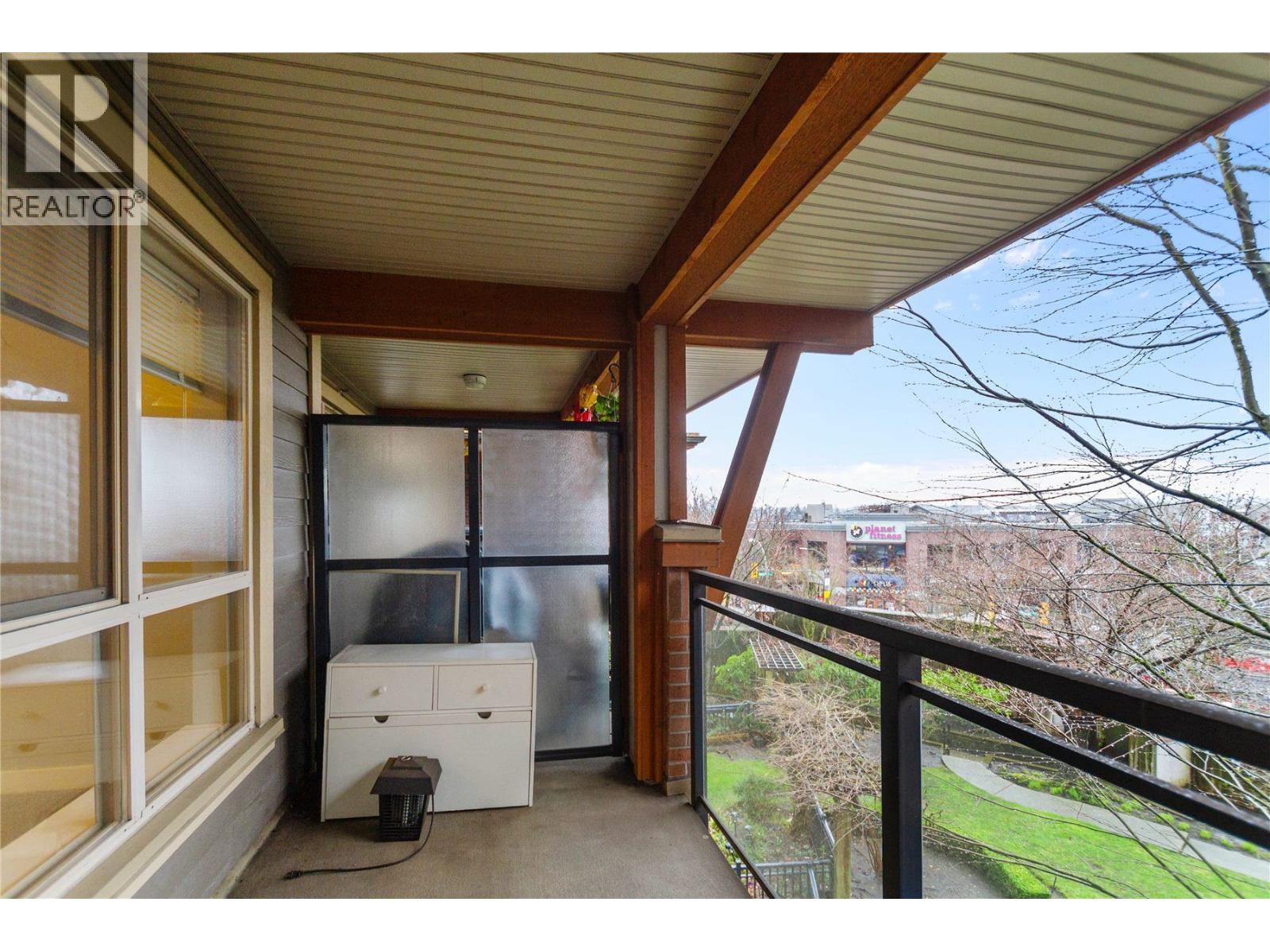 310 1633 Mackay Avenue Property Photo 11