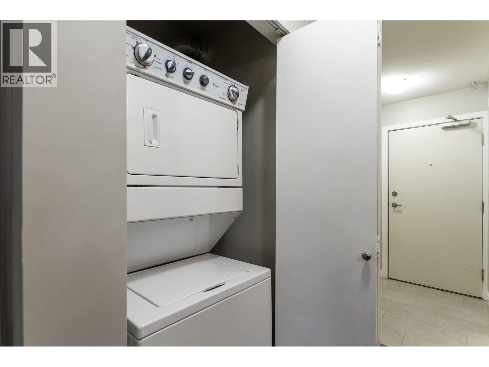 310 1633 Mackay Avenue Property Photo 20