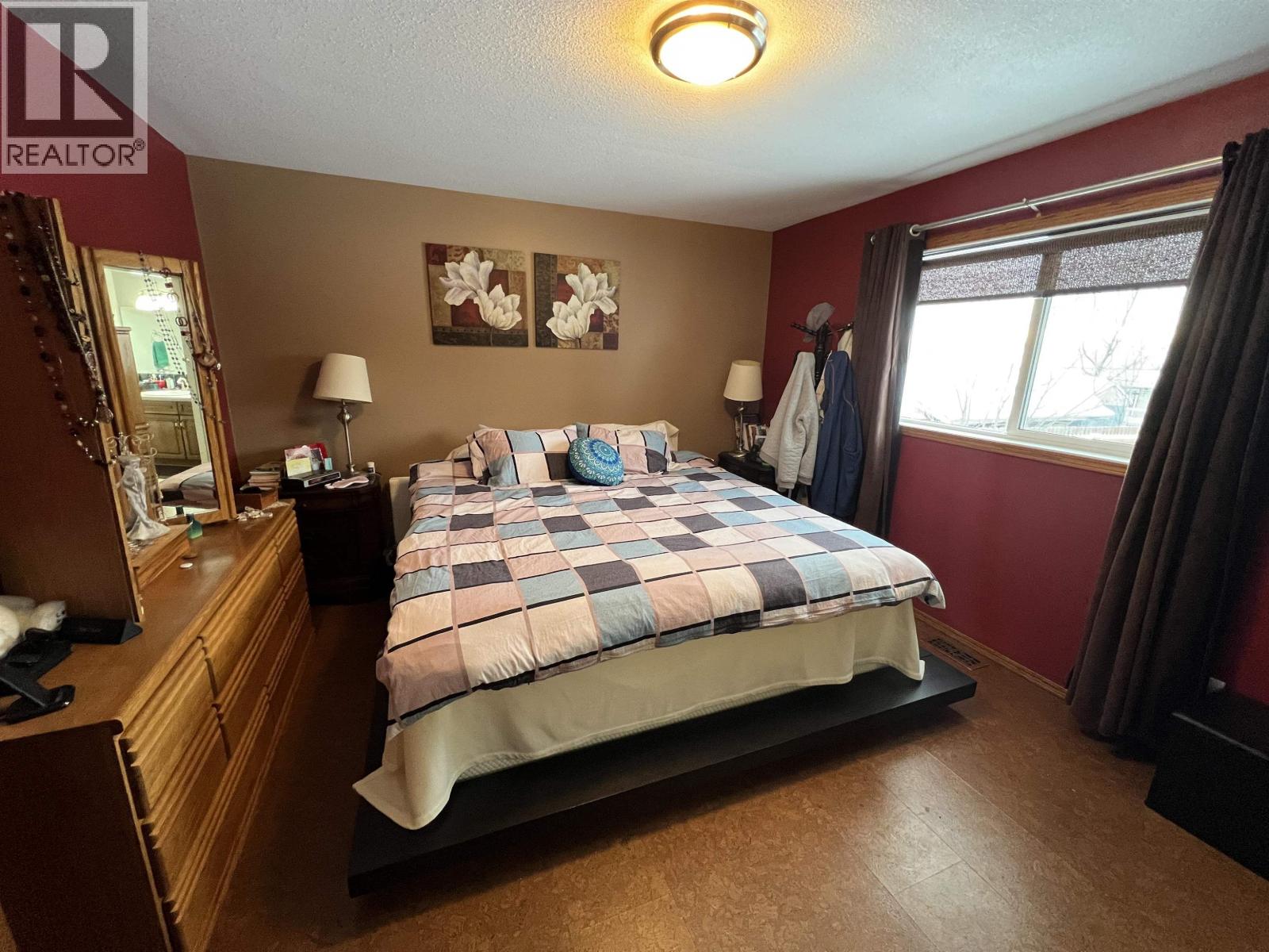 5323 Mountainview Drive Property Photo 13