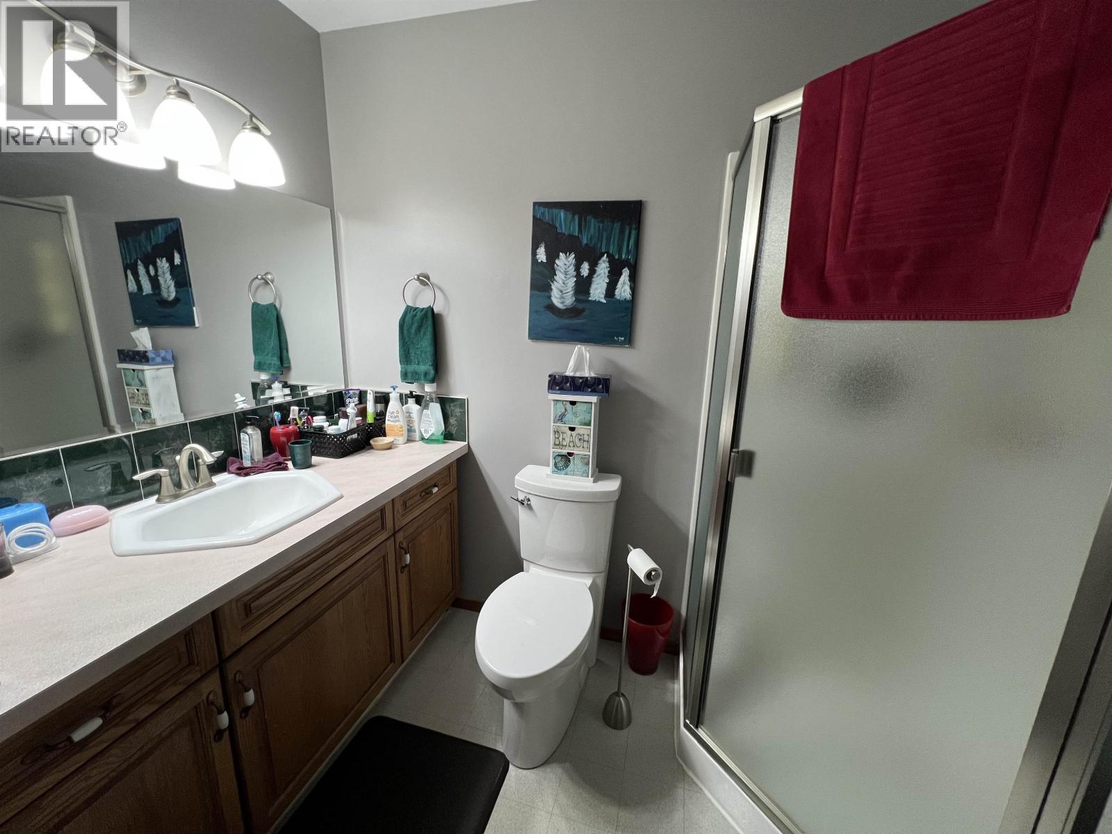 5323 Mountainview Drive Property Photo 14