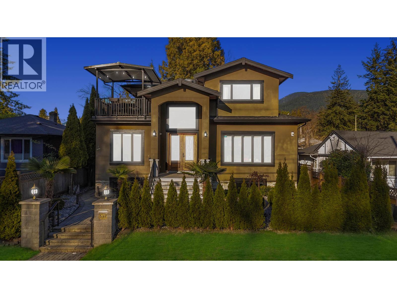 512 W 23RD STREET