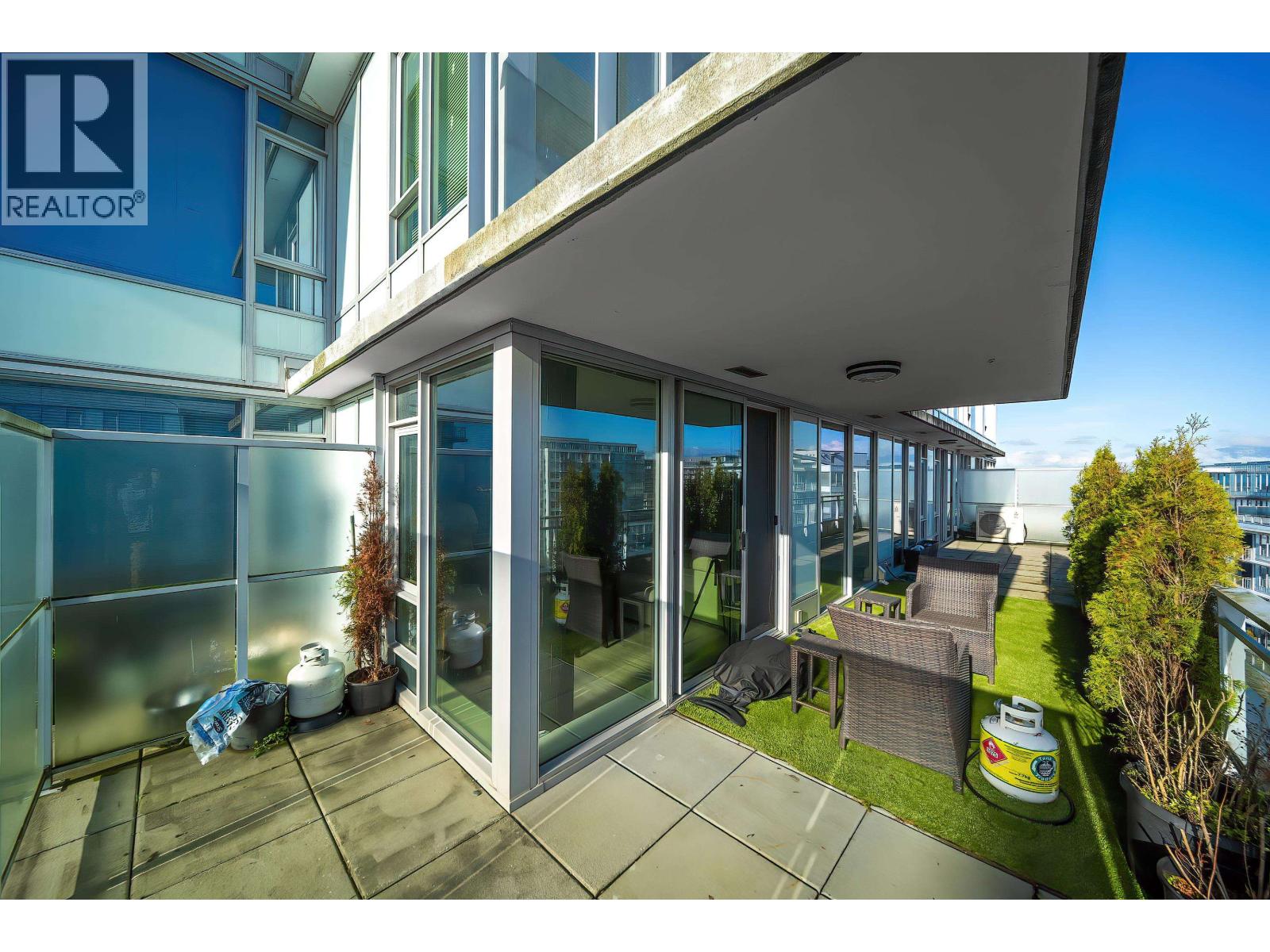 1201 6951 Elmbridge Way Property Photo 15