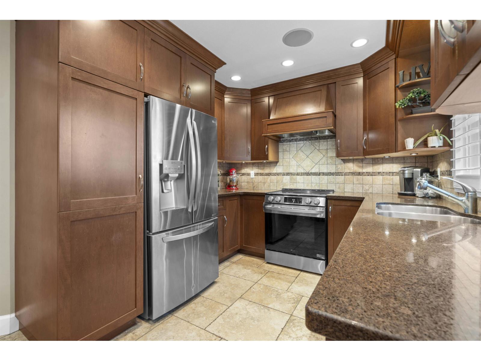 21096 91a Avenue Property Photo 12