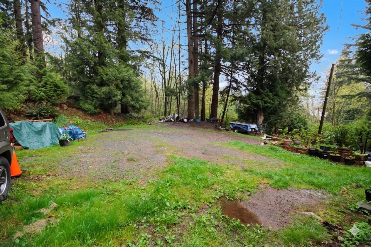 2391 Lougheed Highway Property Photo 2