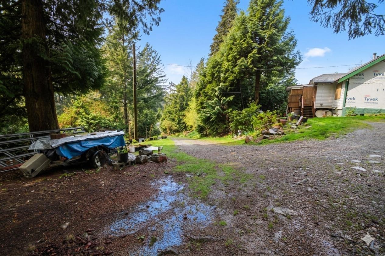 2391 Lougheed Highway Property Photo 3