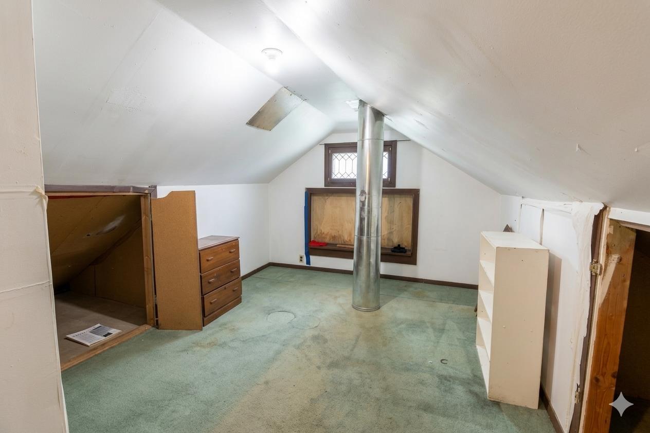 2391 Lougheed Highway Property Photo 7