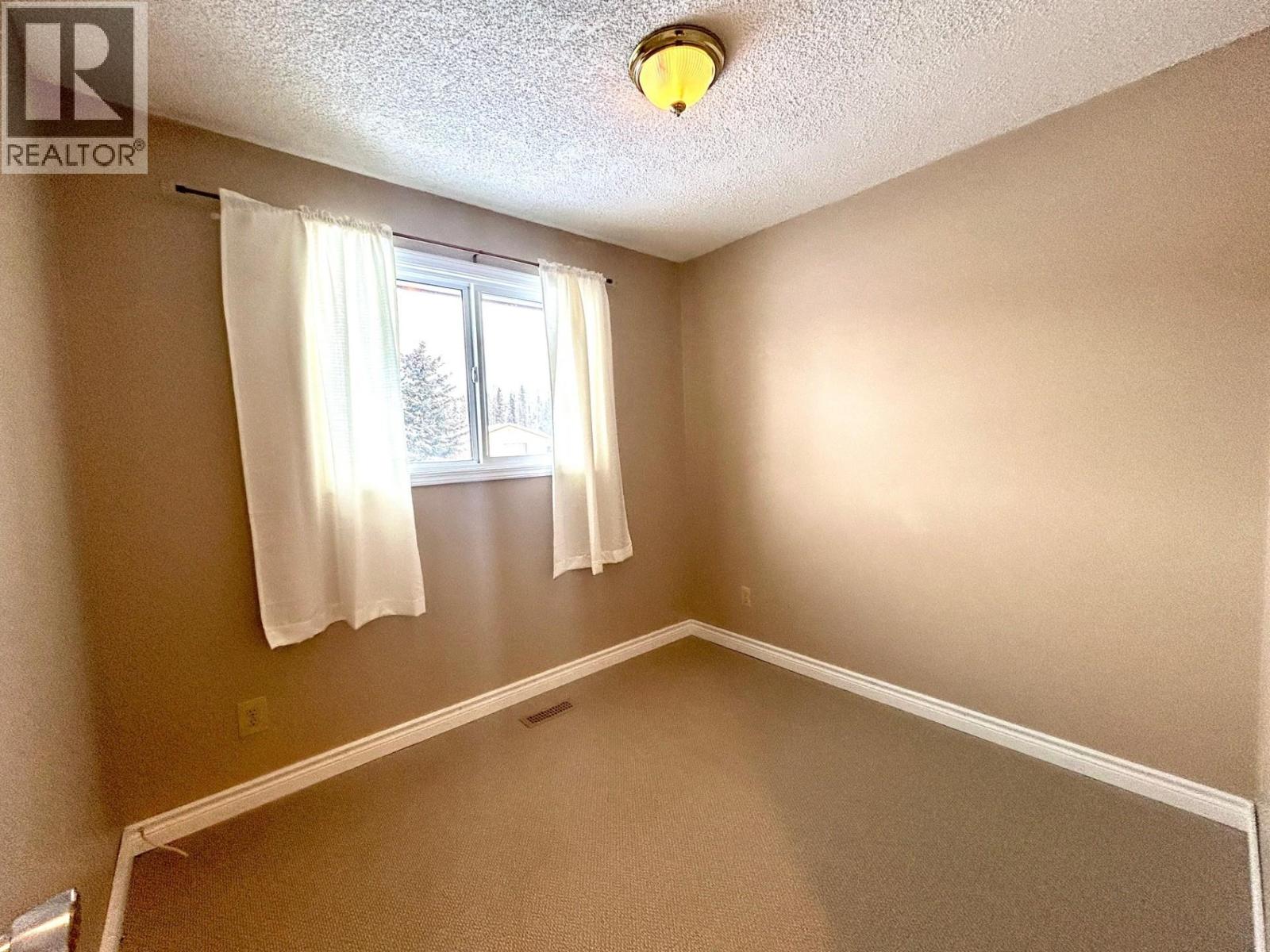 5235 Cottonwood Road Property Photo 10