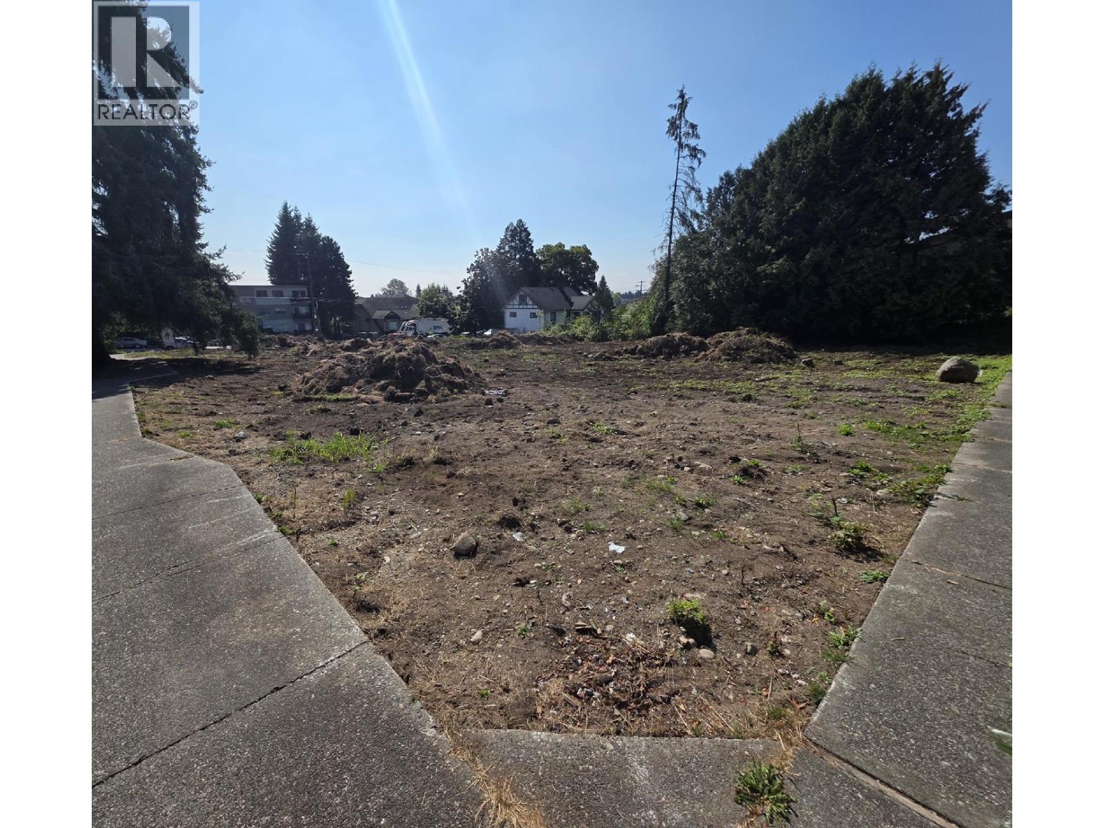 7447 - 7453 14th Avenue Property Photo 3