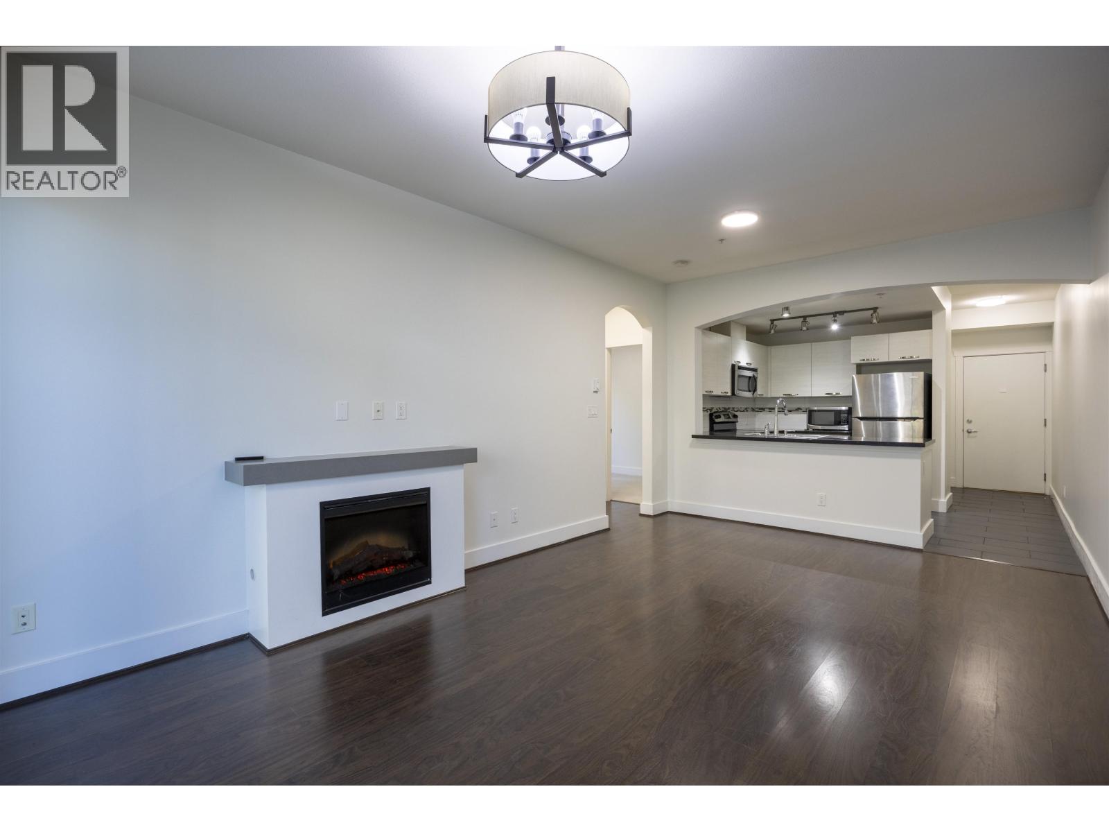 311 7428 Byrnepark Walk Property Photo 9