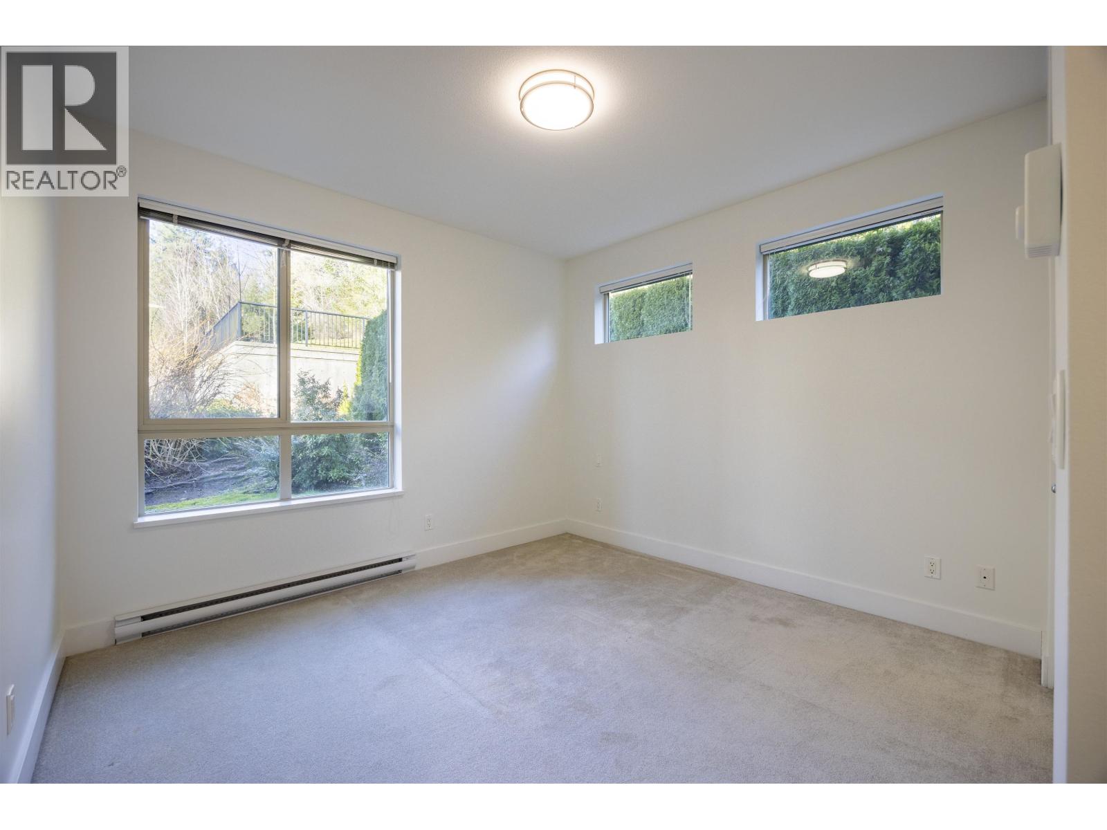 311 7428 Byrnepark Walk Property Photo 12