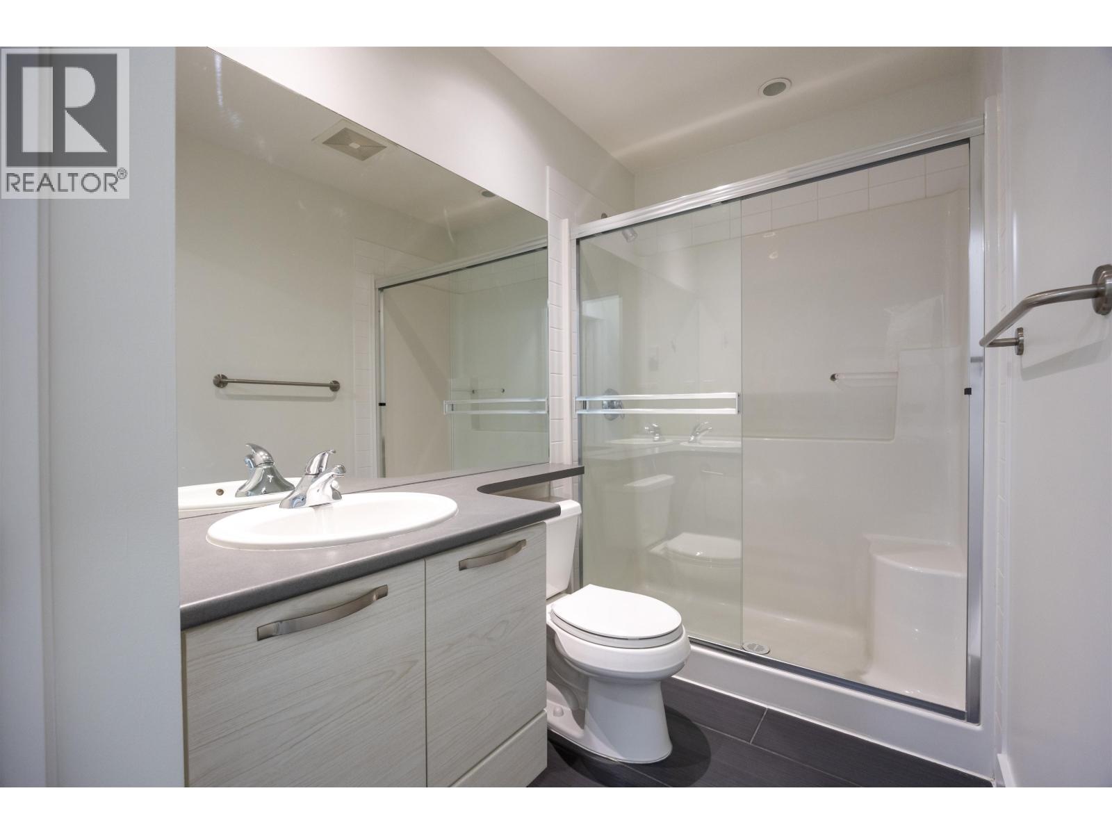 311 7428 Byrnepark Walk Property Photo 14