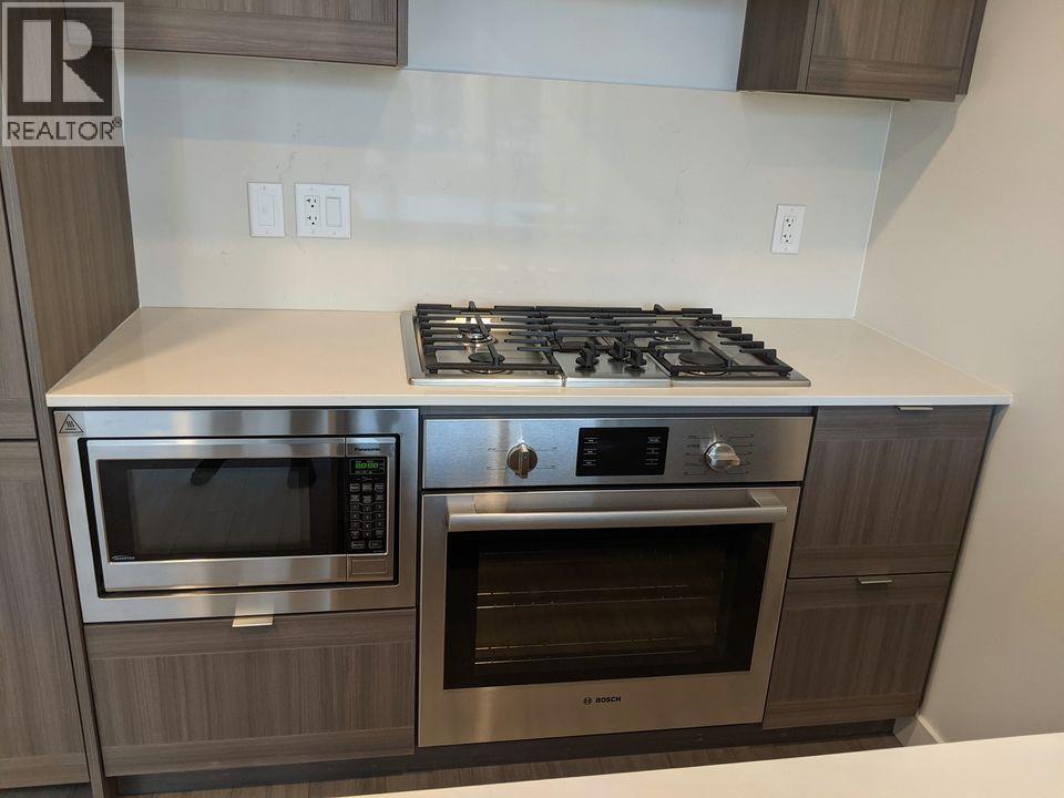 1504 2351 Beta Avenue Property Photo 6