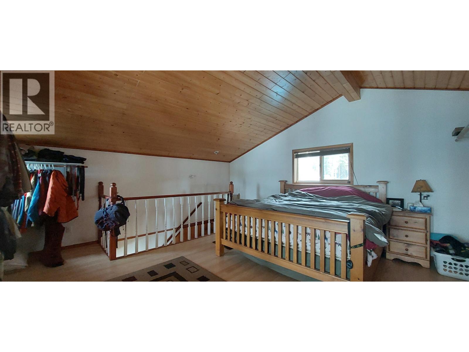 1910 Otter Road Property Photo 15