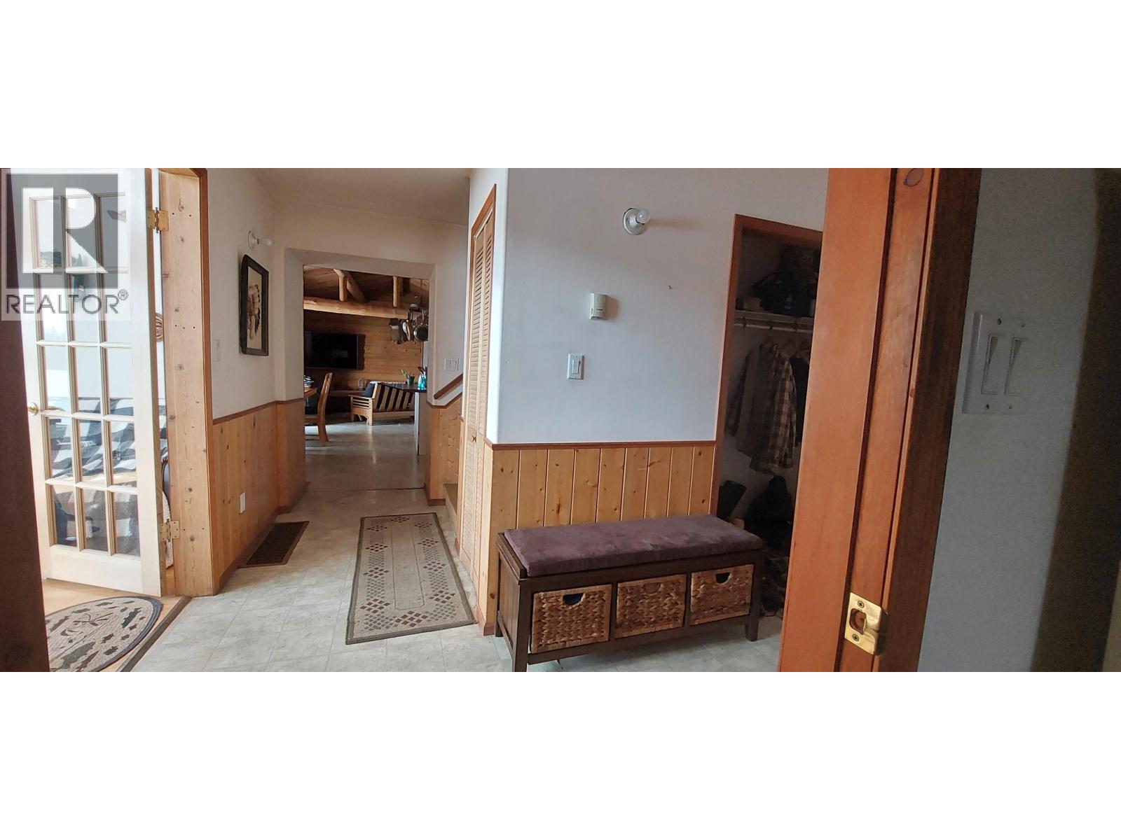 1910 Otter Road Property Photo 20