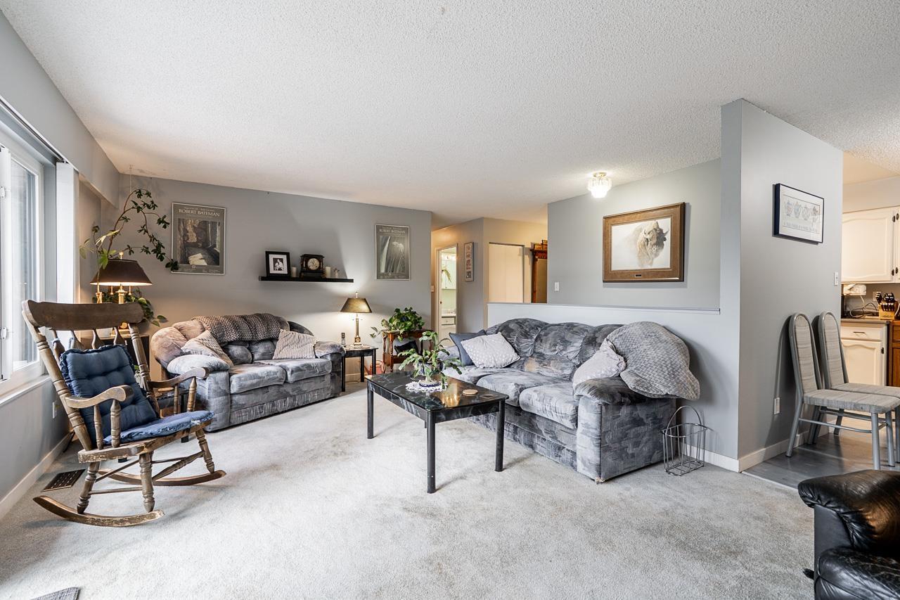 8363 Arbour Place Property Photo 3