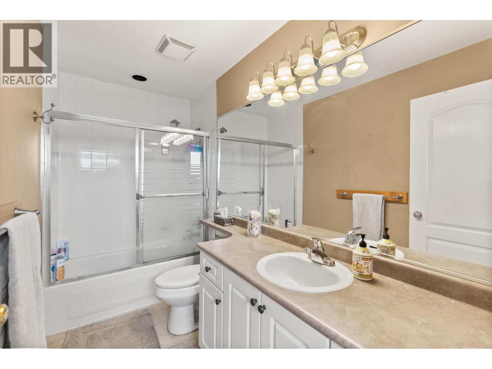 330 Rosehill Wynd Property Photo 24