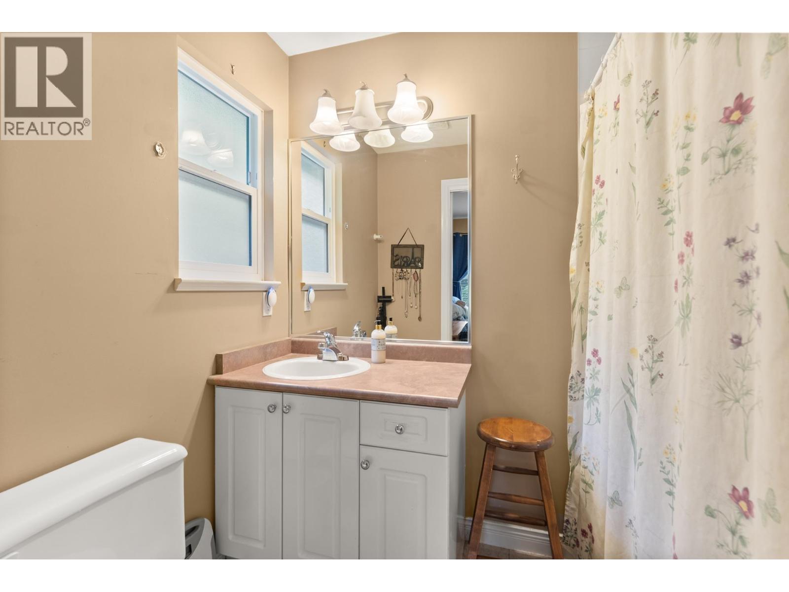 330 Rosehill Wynd Property Photo 25