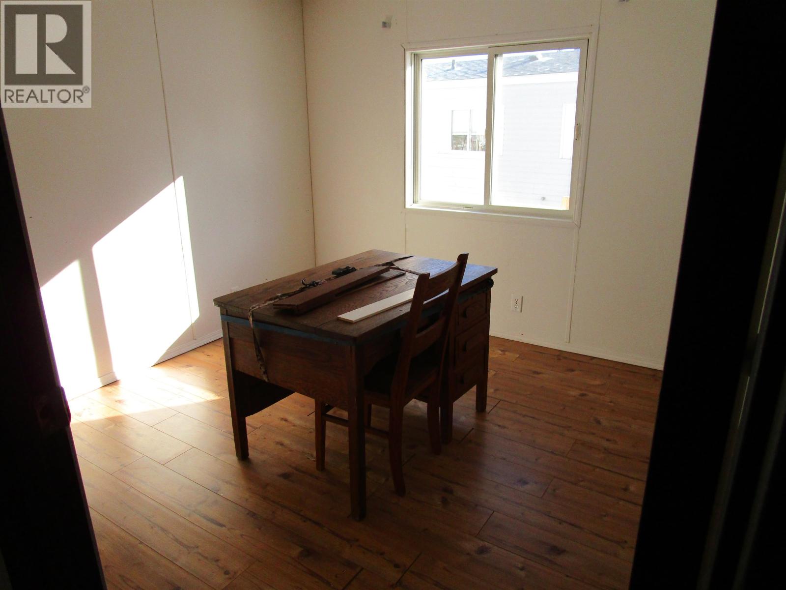 42 5506 Park Drive Property Photo 7