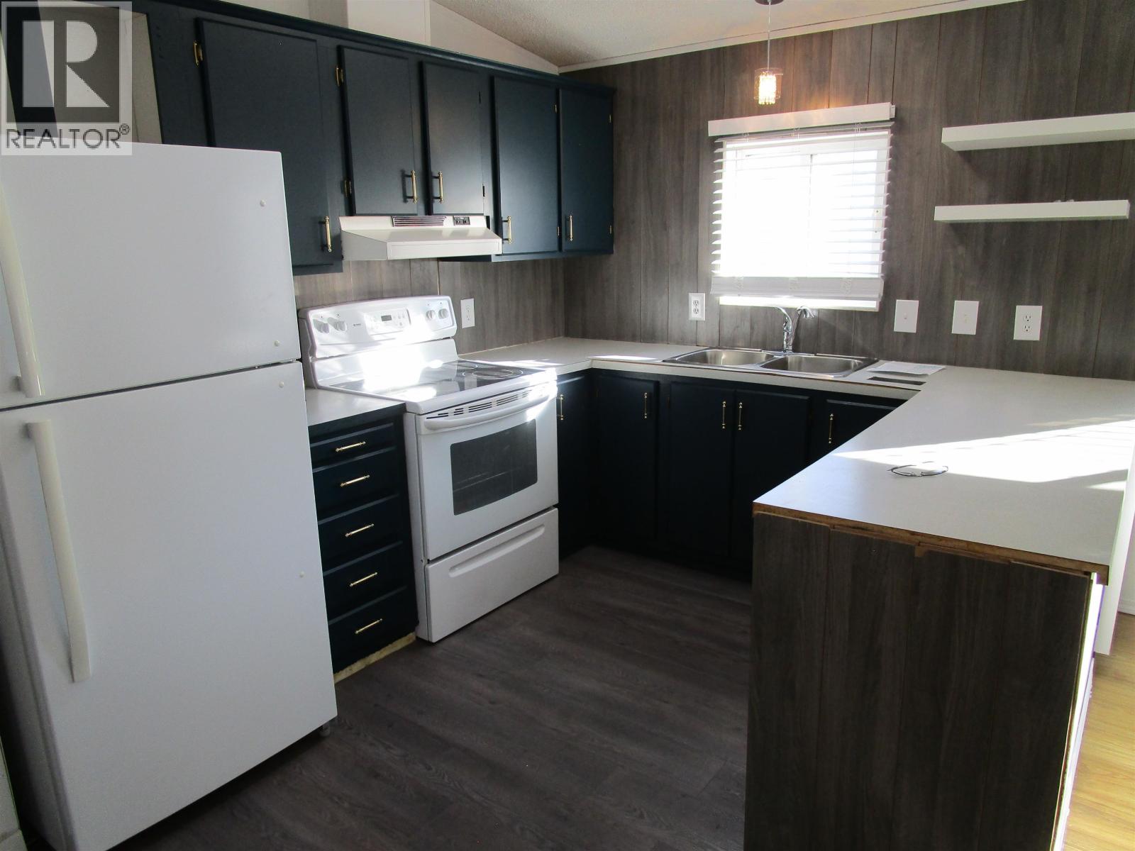 42 5506 Park Drive Property Photo 10