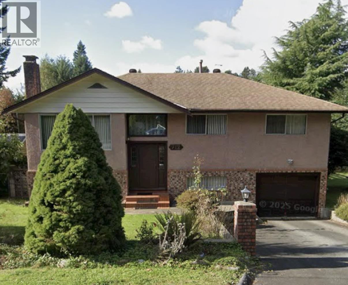 712 Townley Street Property Photo 1