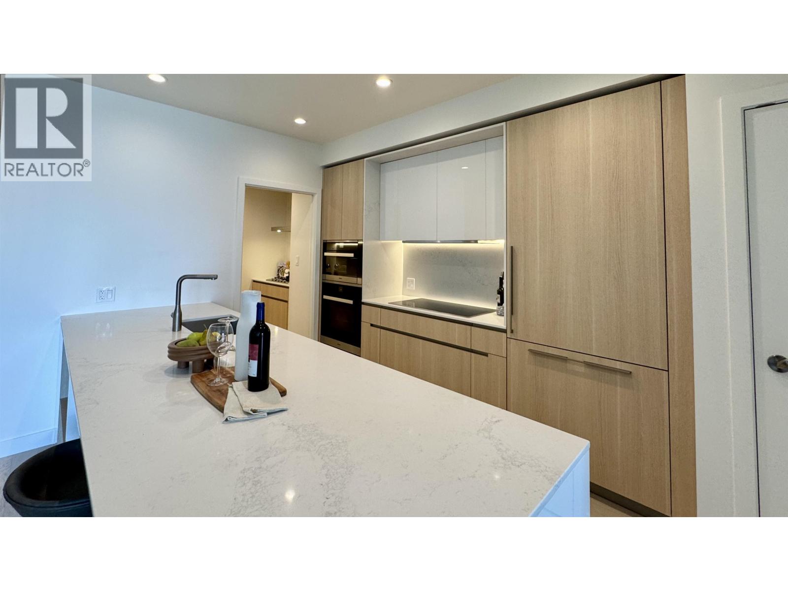 1206 6855 Pearson Way Property Photo 4