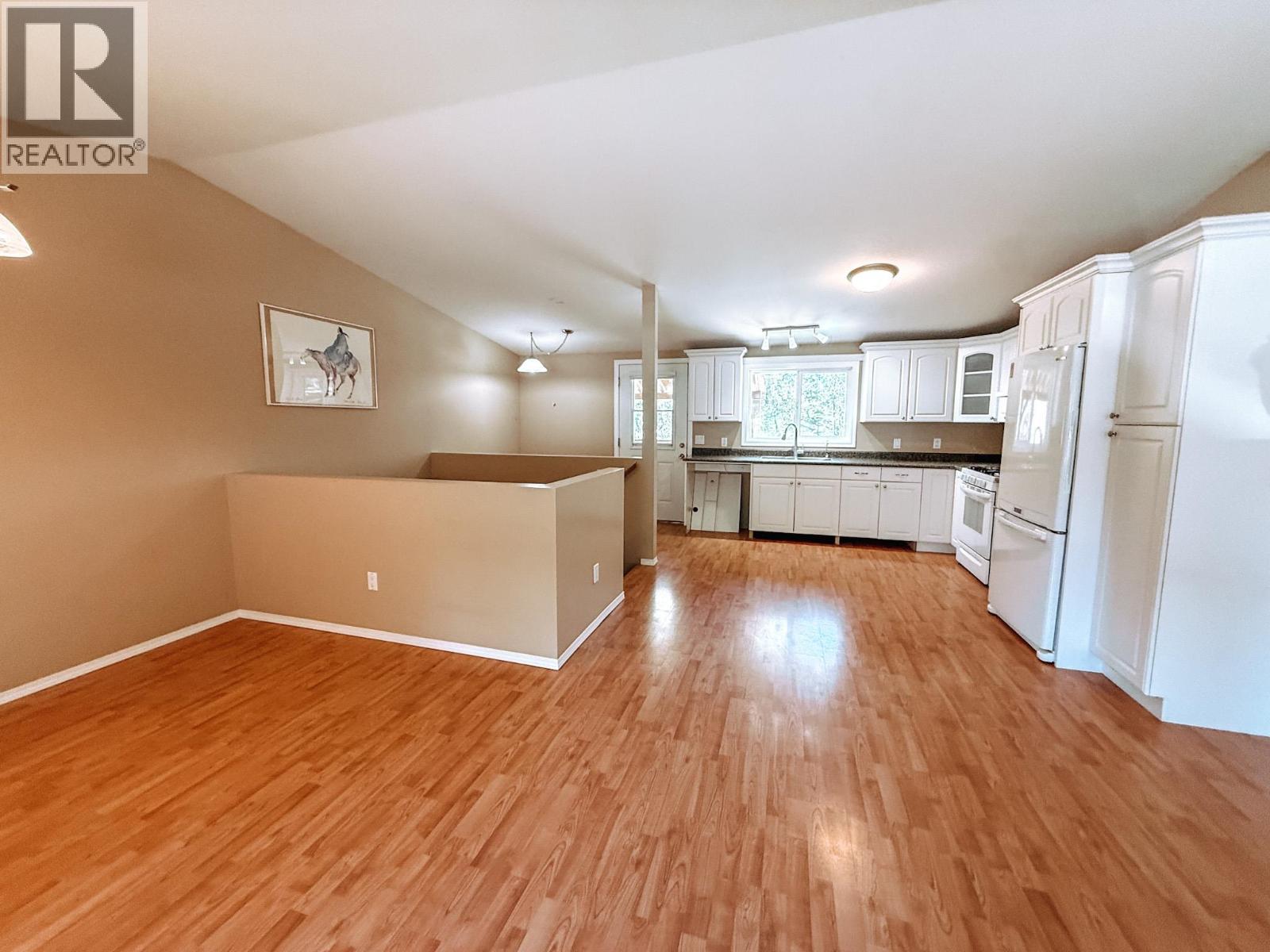4719 Cariboo Drive Property Photo 6