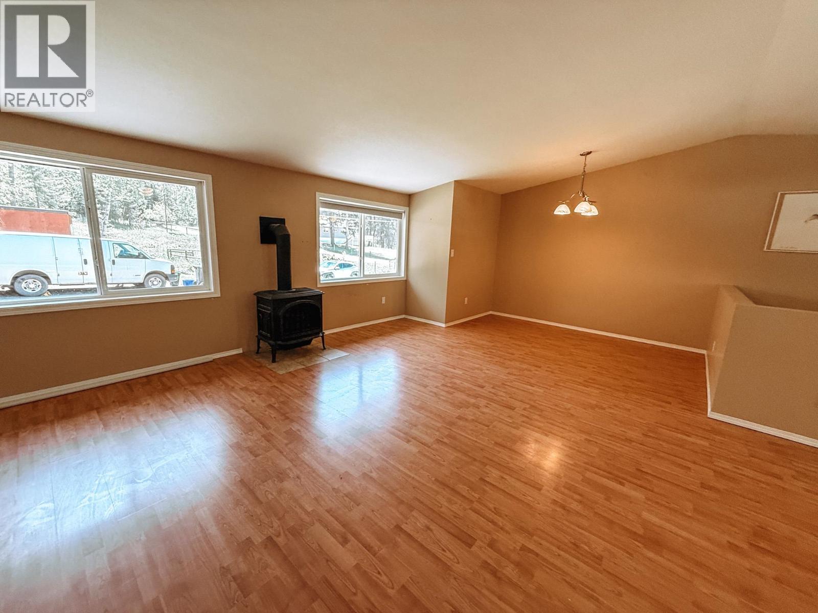 4719 Cariboo Drive Property Photo 7