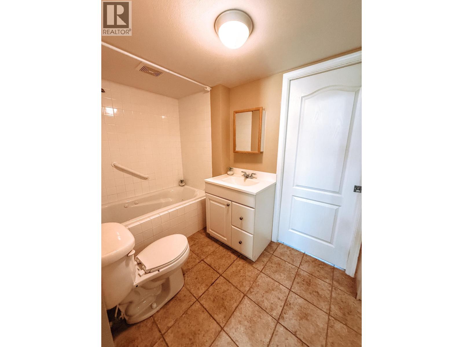 4719 Cariboo Drive Property Photo 12