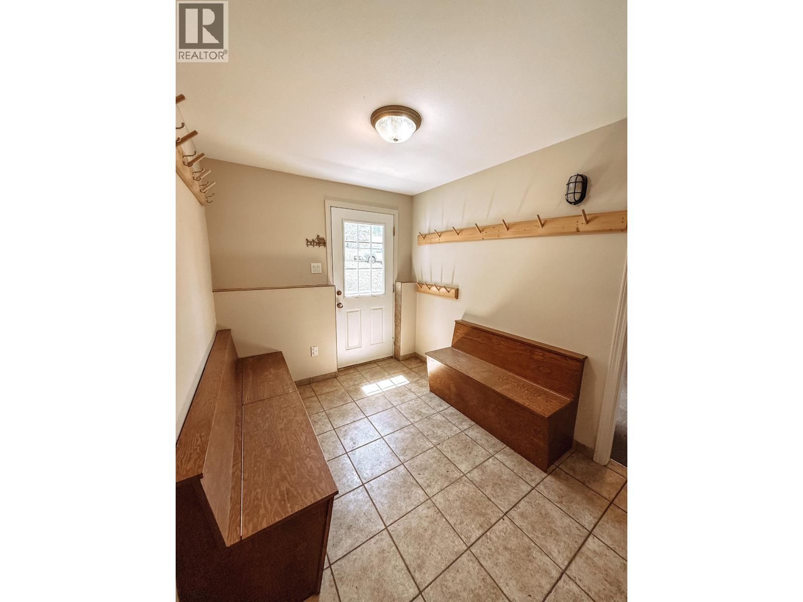 4719 Cariboo Drive Property Photo 16