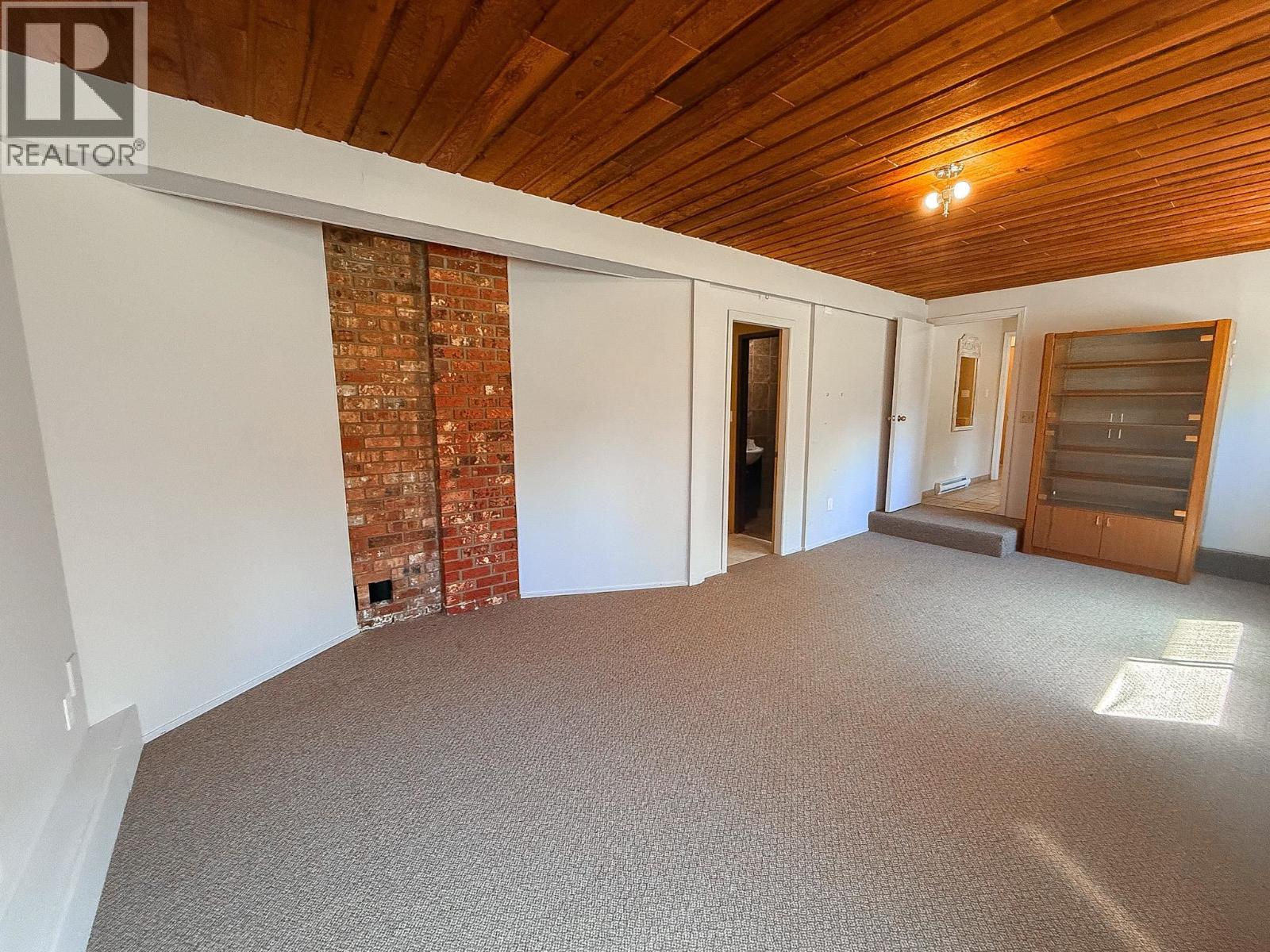 4719 Cariboo Drive Property Photo 30