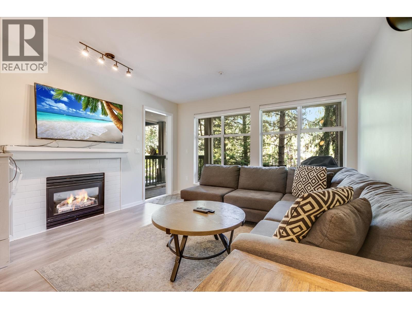 20 4355 Northlands Boulevard Property Photo 1