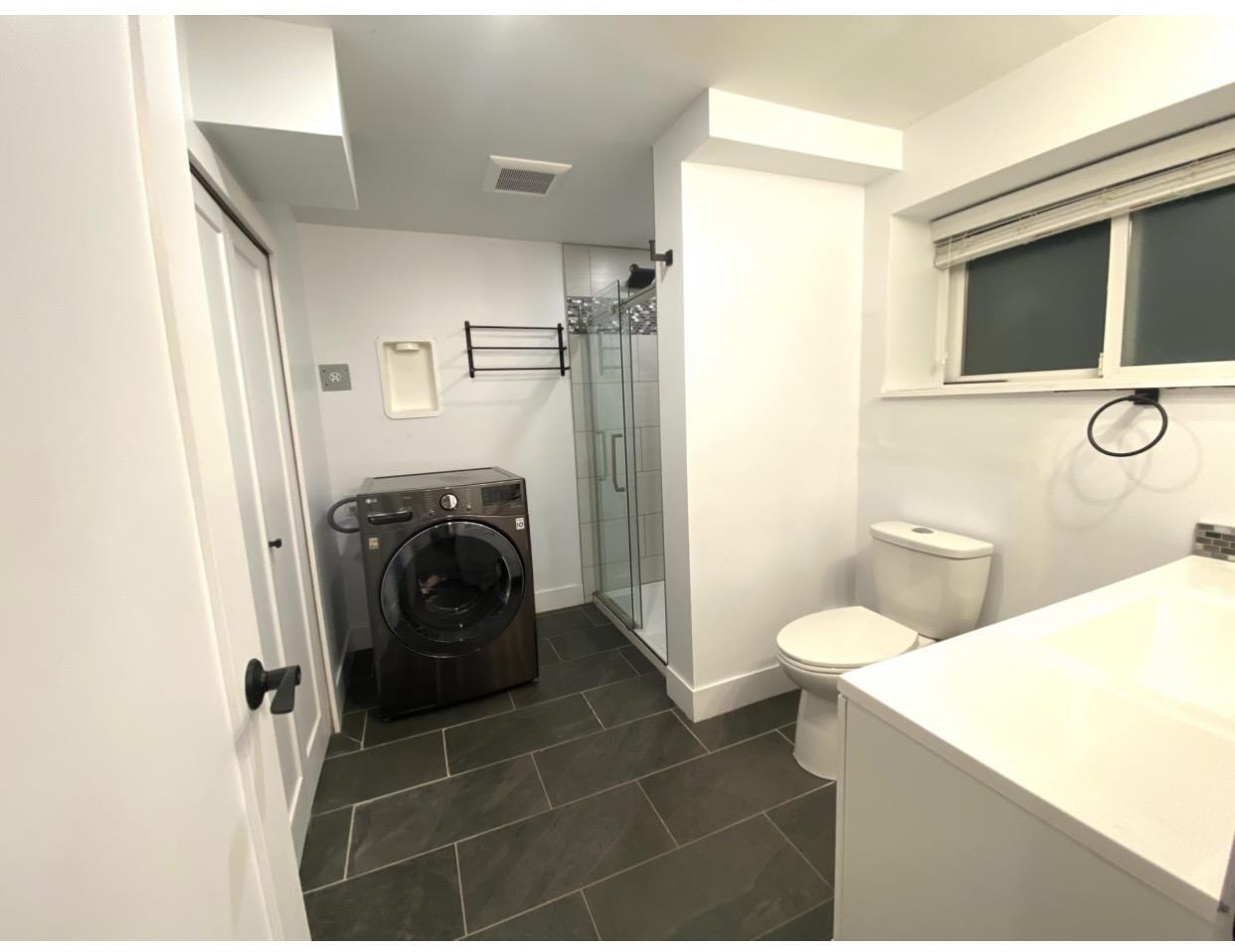11010 86a Avenue Property Photo 11