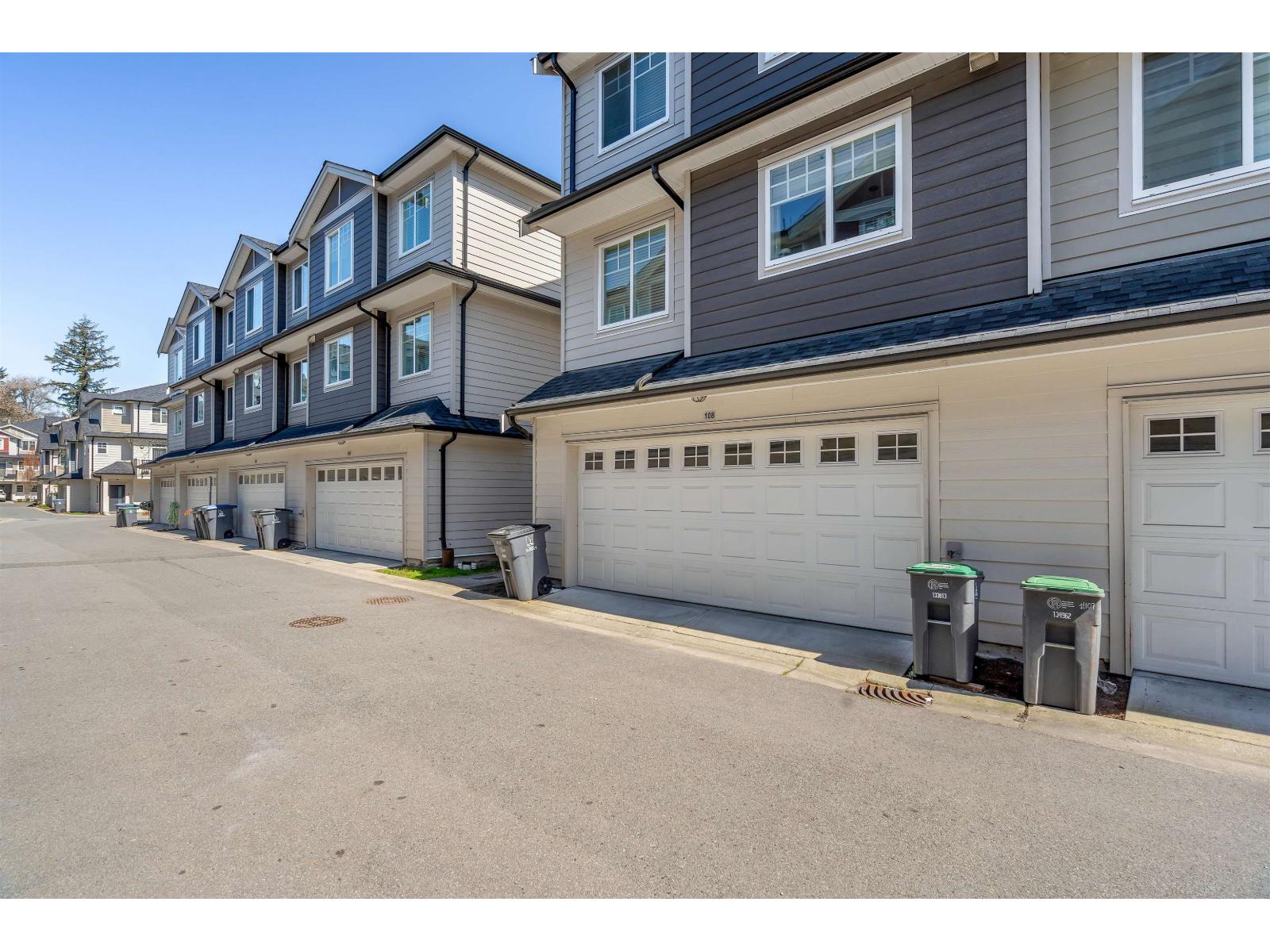 108 13898 64 AVENUE Property Photo 1